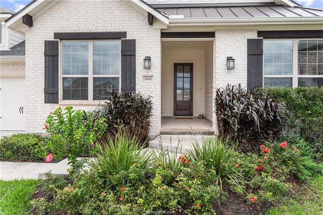 2612 Somerton Court, College Station, TX 77845