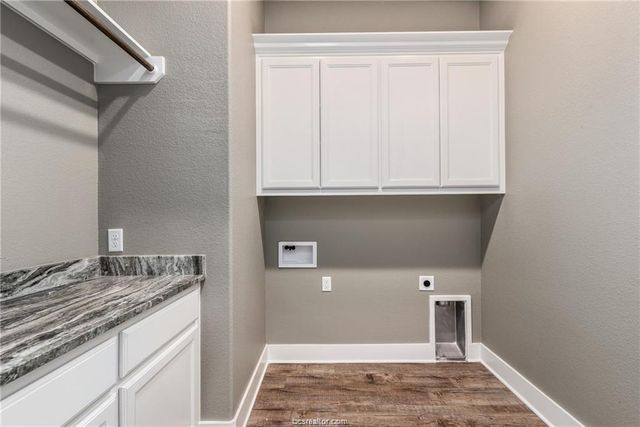 2612 Somerton Court, College Station, TX 77845