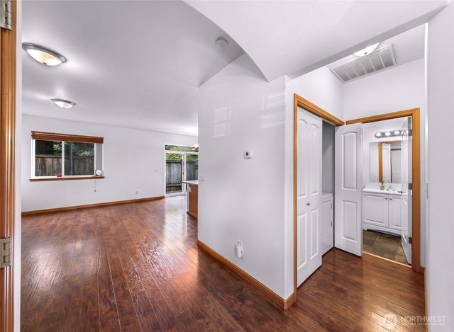 4050 Kramer Lane, Bellingham, WA 98226