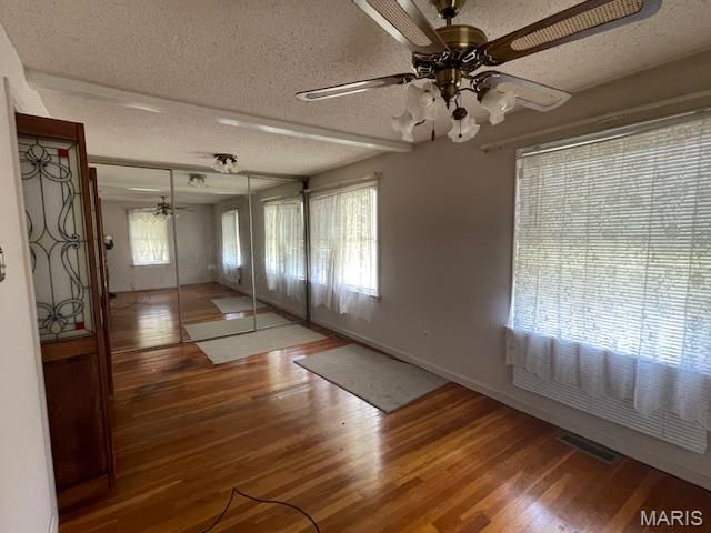 1537 Akron Drive, St Louis, MO 63137