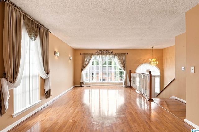 1408 SMITHFIELD FOREST CIRCLE, Pleasant Grove, AL 35127