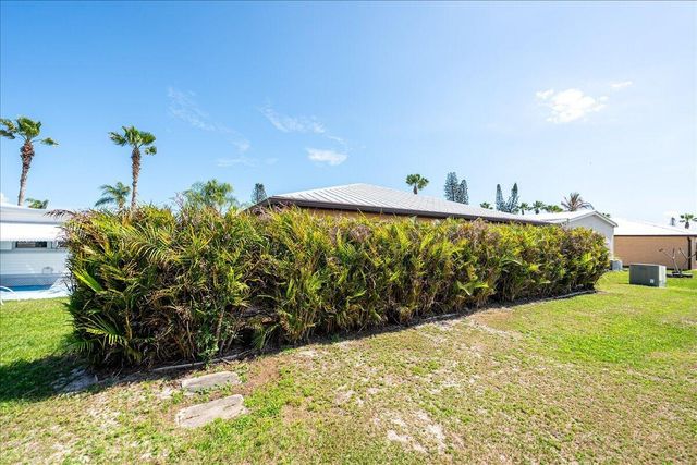 44 Grande Vista Way, Port St. Lucie, Port St Lucie, FL 34952