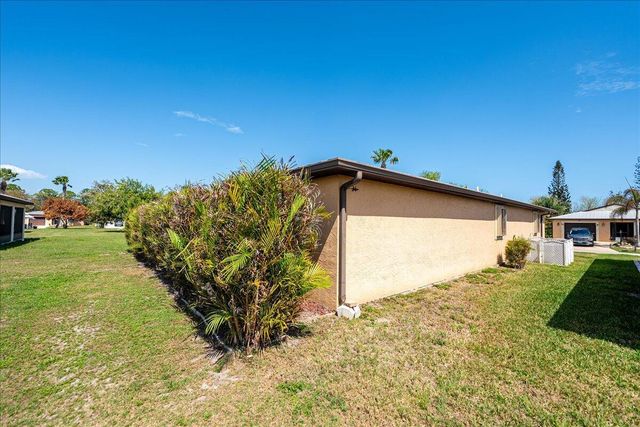 44 Grande Vista Way, Port St. Lucie, Port St Lucie, FL 34952