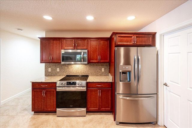 44 Grande Vista Way, Port St. Lucie, Port St Lucie, FL 34952