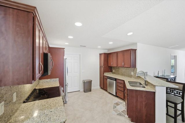 44 Grande Vista Way, Port St. Lucie, Port St Lucie, FL 34952