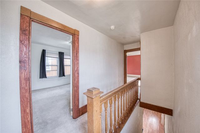 135 E First Ave, Tarentum, PA 15084