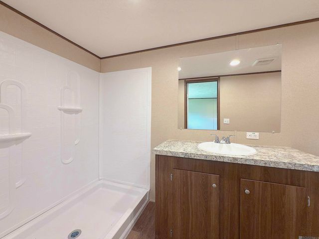 73 Sibley Rd, Pine Grove, LA 70453