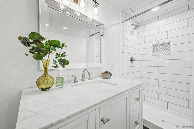 3025 Richard Allen Court, Denver, CO 80205