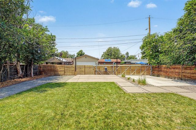 3025 Richard Allen Court, Denver, CO 80205