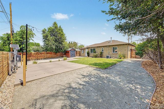 3025 Richard Allen Court, Denver, CO 80205