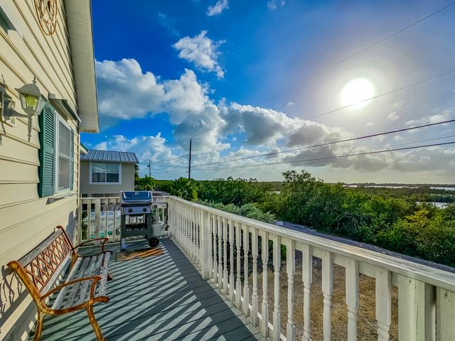 853 Indies Road, Ramrod Key, FL 33042