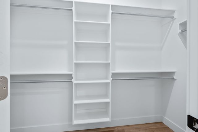 707 E Elmwood St, Park City, KS 67147