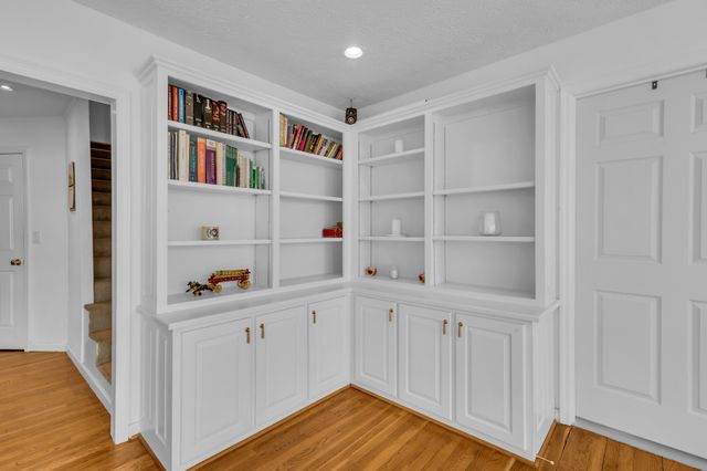 672 Old Snow Hill Rd, Dowelltown, TN 37059