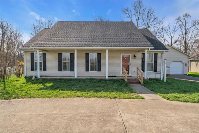 672 Old Snow Hill Rd, Dowelltown, TN 37059
