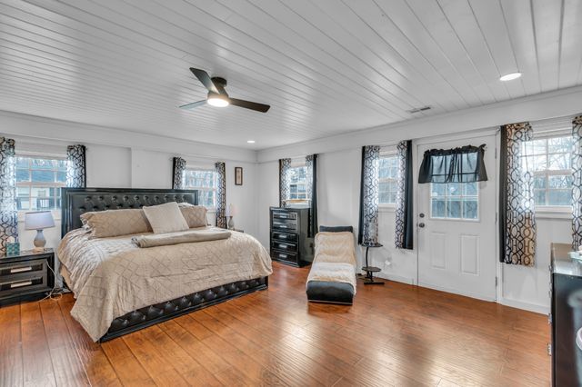 672 Old Snow Hill Rd, Dowelltown, TN 37059