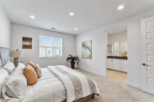 4230 S Hibiscus Paseo S 91, Ontario, CA 91761