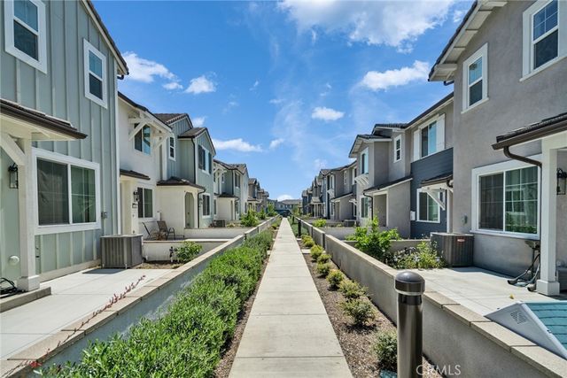 4230 S Hibiscus Paseo S 91, Ontario, CA 91761