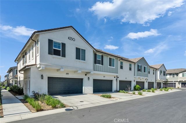 4230 S Hibiscus Paseo S 91, Ontario, CA 91761