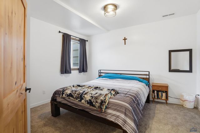 427 GOOSEBERRY RD, Spearfish, SD 57783