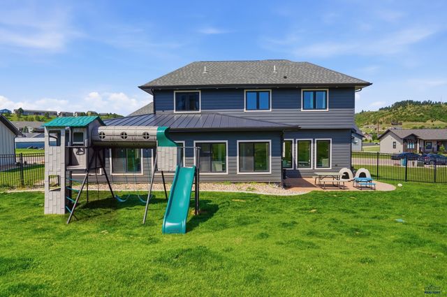 427 GOOSEBERRY RD, Spearfish, SD 57783