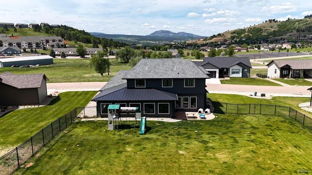 427 GOOSEBERRY RD, Spearfish, SD 57783