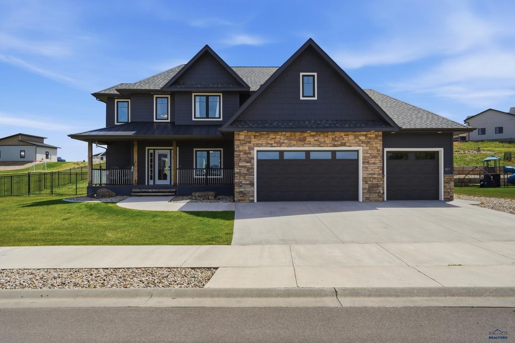 427 GOOSEBERRY RD, Spearfish, SD 57783