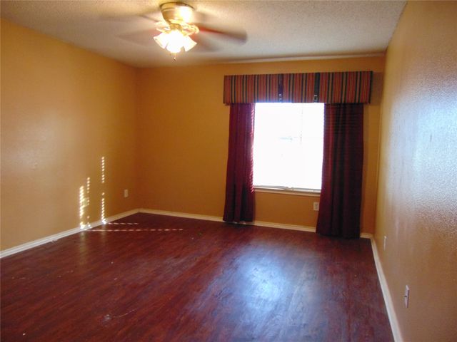 7009 Oconnor Street, Arlington, TX 76002