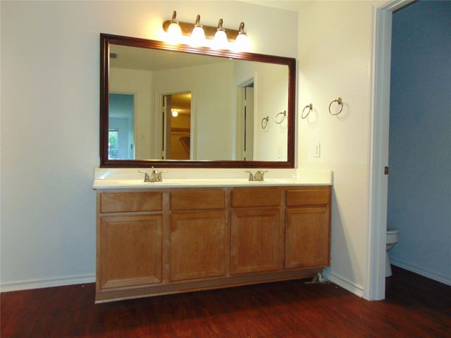 7009 Oconnor Street, Arlington, TX 76002