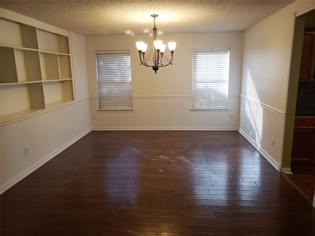 7009 Oconnor Street, Arlington, TX 76002