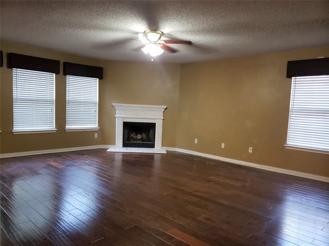 7009 Oconnor Street, Arlington, TX 76002