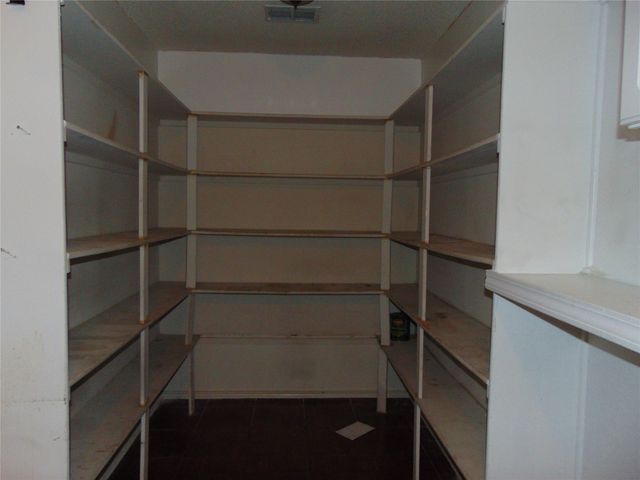 7009 Oconnor Street, Arlington, TX 76002
