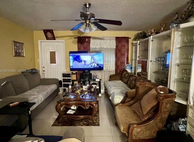 6800 NW 15th Street, Margate, FL 33063