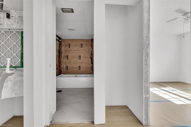 7043 New Post DR 1, North Fort Myers, FL 33917