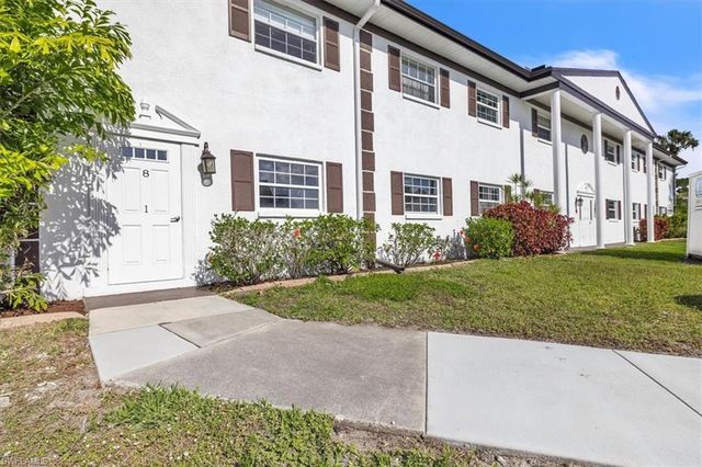 7043 New Post DR 1, North Fort Myers, FL 33917