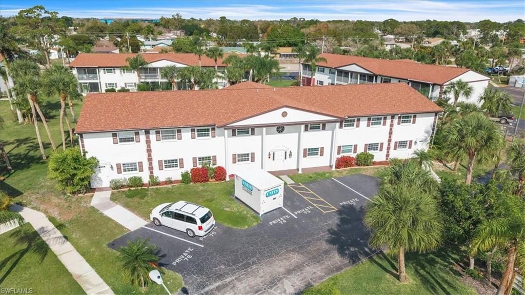 7043 New Post DR 1, North Fort Myers, FL 33917