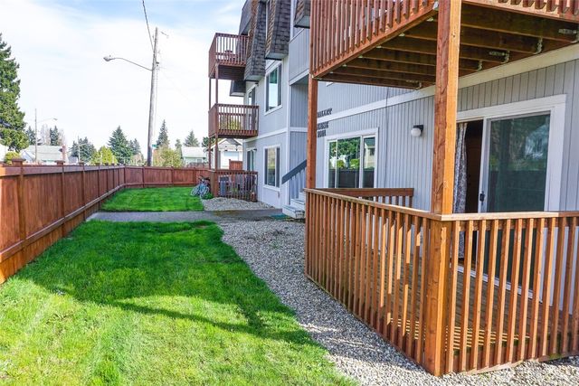 2001 11th Street, Bremerton, WA 98337