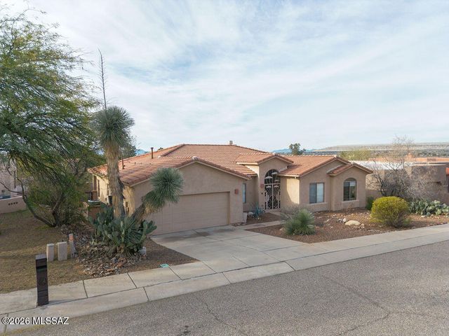 778 E Josephine Canyon Drive, Green Valley, AZ 85614
