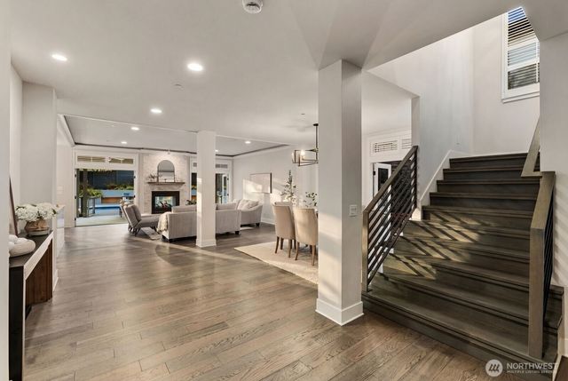 10833 104th Avenue NE, Kirkland, WA 98033