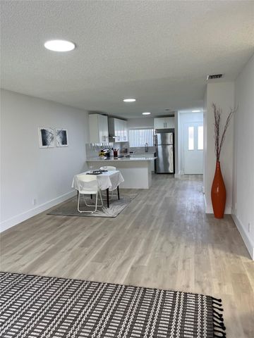 719 Banks Road 719, Margate, FL 33063