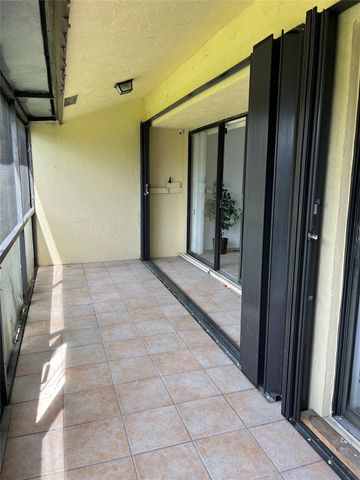 719 Banks Road 719, Margate, FL 33063