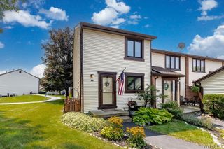 301 Charlesgate Circle, Amherst, NY 14051