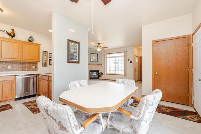 W197N17110 Stonewall DRIVE, Jackson, WI 53037