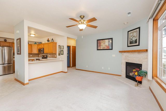 W197N17110 Stonewall DRIVE, Jackson, WI 53037