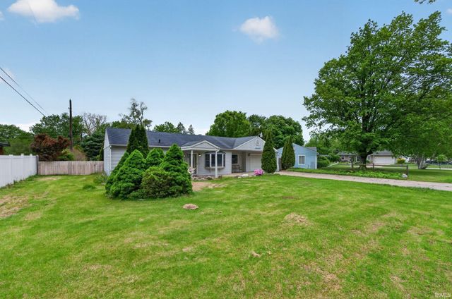 52425 Filbert Road, Granger, IN 46530