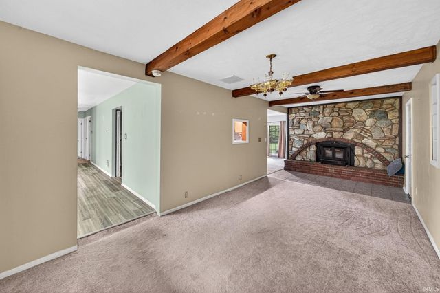 52425 Filbert Road, Granger, IN 46530