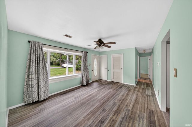 52425 Filbert Road, Granger, IN 46530