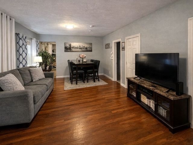 178 Cohasset St 1, Worcester, MA 01604