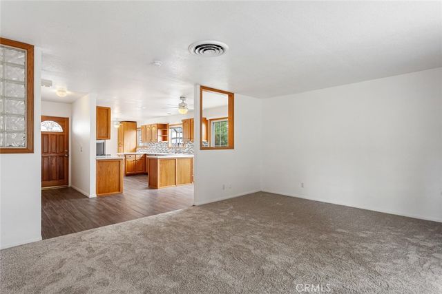 27431 Arriola Avenue, Saugus, CA 91350