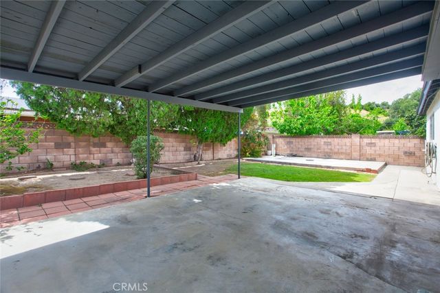 27431 Arriola Avenue, Saugus, CA 91350