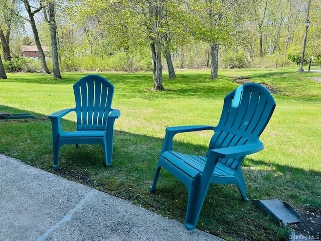 125 Stringham Road 23, Lagrangeville, NY 12540
